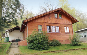  Holiday Home Wutha-Farnoda;Mosbach with Fireplace I  Мосбах